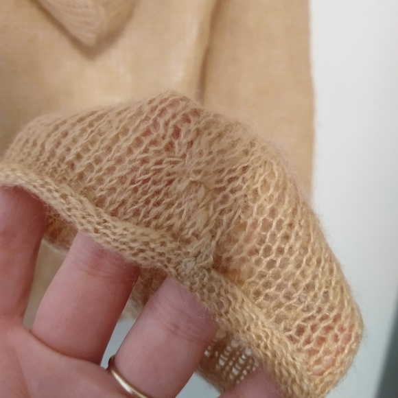 Resale shop🛑LAST CHANCE 5.12.24 Rue21 Loose Knit Hoodie - Picture 6 of 8